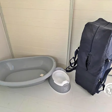 Le Des Bergers, Jusqu'a 9 Personnes * La Bazouge-de-Chemeré