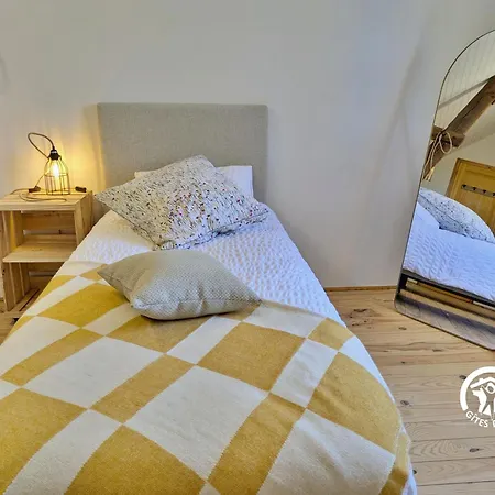 Casa de Férias Le Des Bergers, Jusqu'à 9 Personnes La Bazouge-de-Chemere